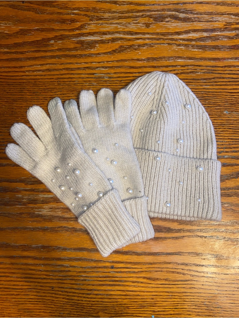 Shiraleah Pearl-Embellished Knit Beanie & Gloves - Cream